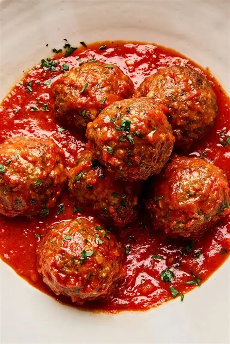 Meatballs in Tomato Sauce